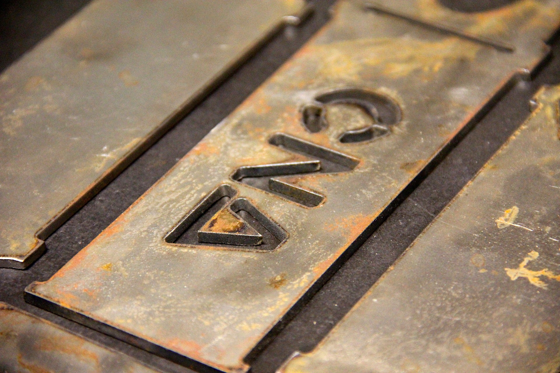 MIG Gun Holder Kit - DIY