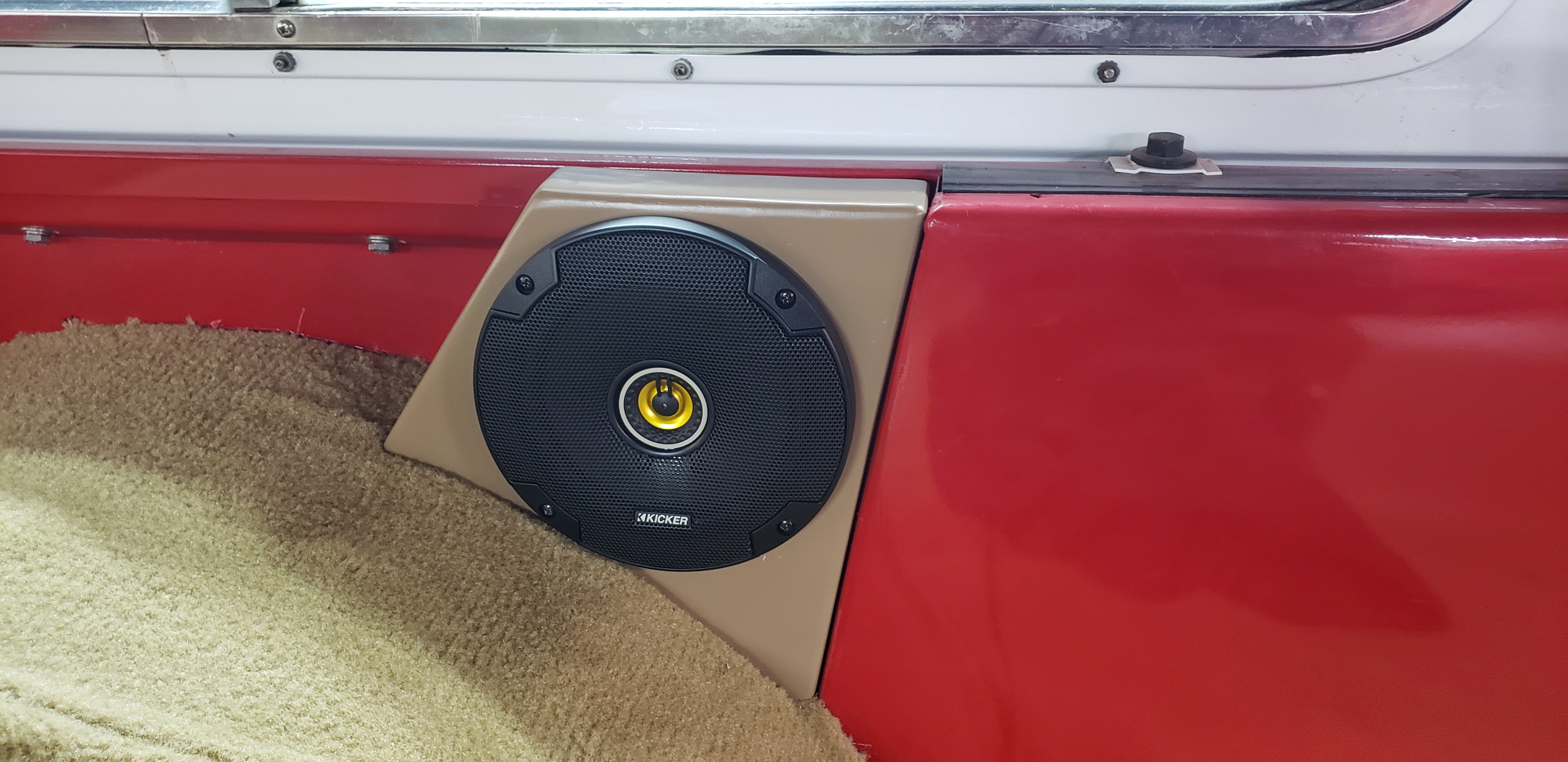 Jeepster Commando Speaker Boxes