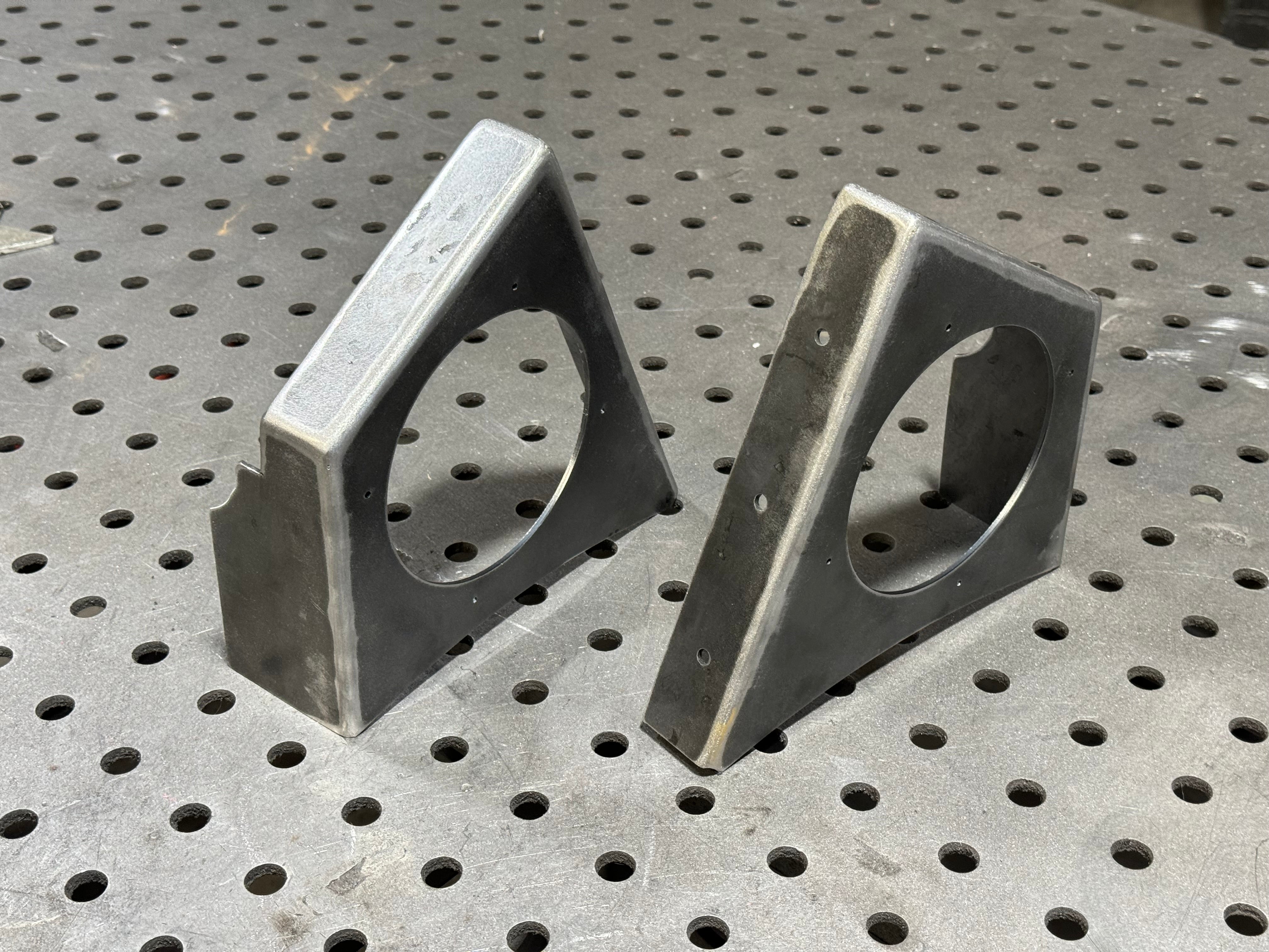 Jeepster Commando Speaker Boxes