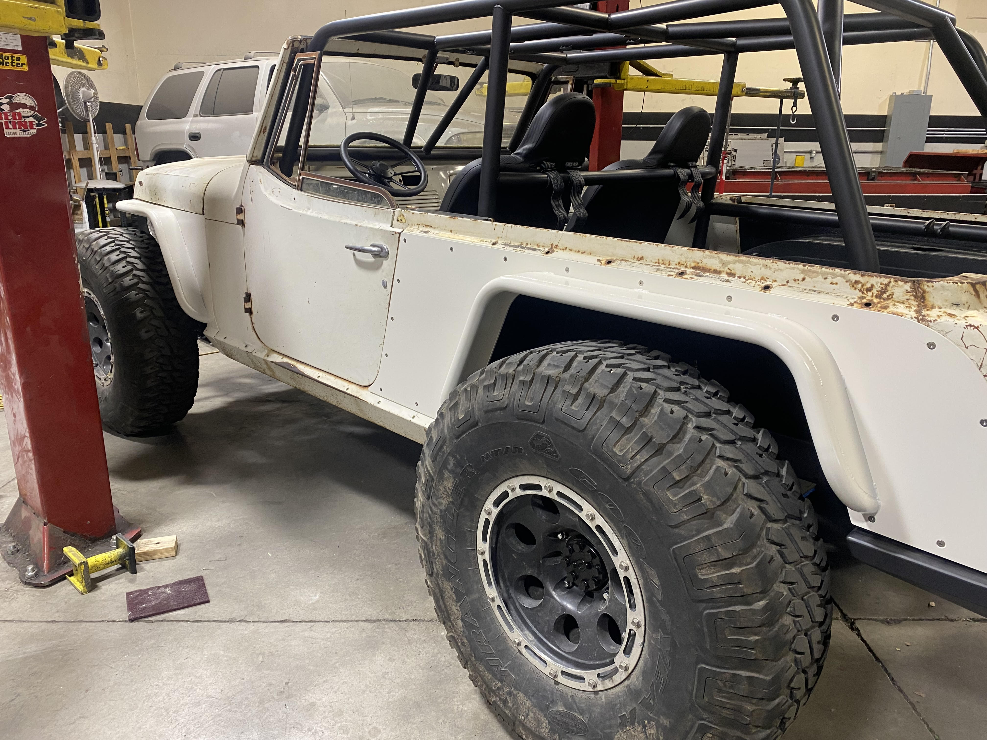 Jeepster 4" Flare Rear Fenders